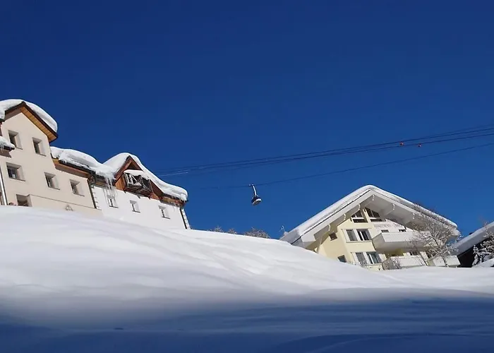 Konukevi Garni-appartement Collina Samnaun