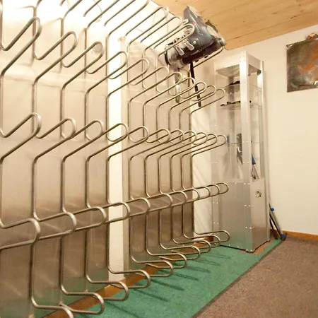 Garni-appartement Collina ゲストハウス 3*