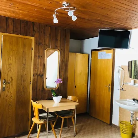 Garni-appartement Collina 3*